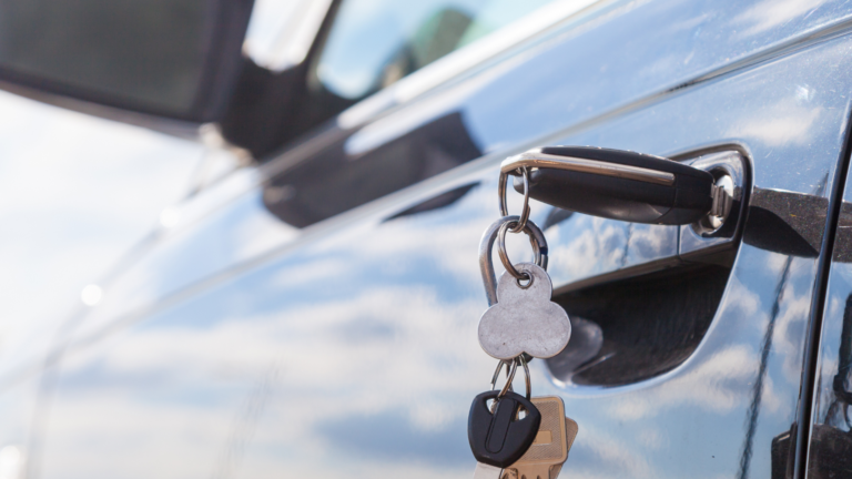 electronic transmitter fob the key to convenience: our new car keys service in land o lakes, fl